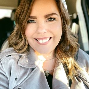 Meet your Posher, Becky